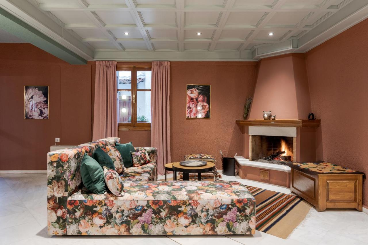 Paeonia Arachova Hotell Exteriör bild